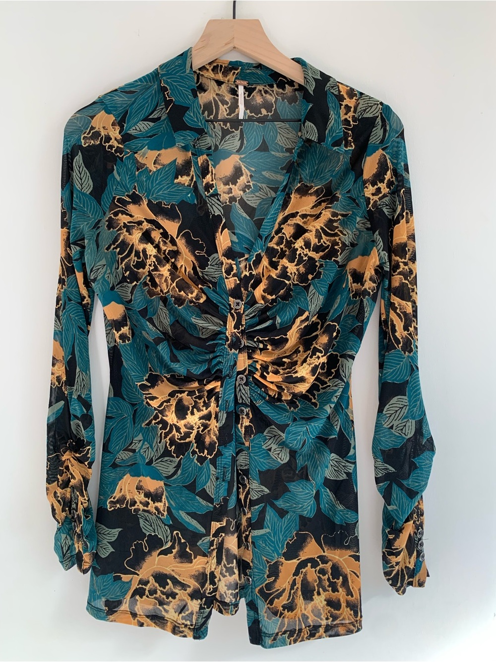 Free People " Lucky Shirtee " stretch mesh Floral Long-Sleeve Blouse teal/Black